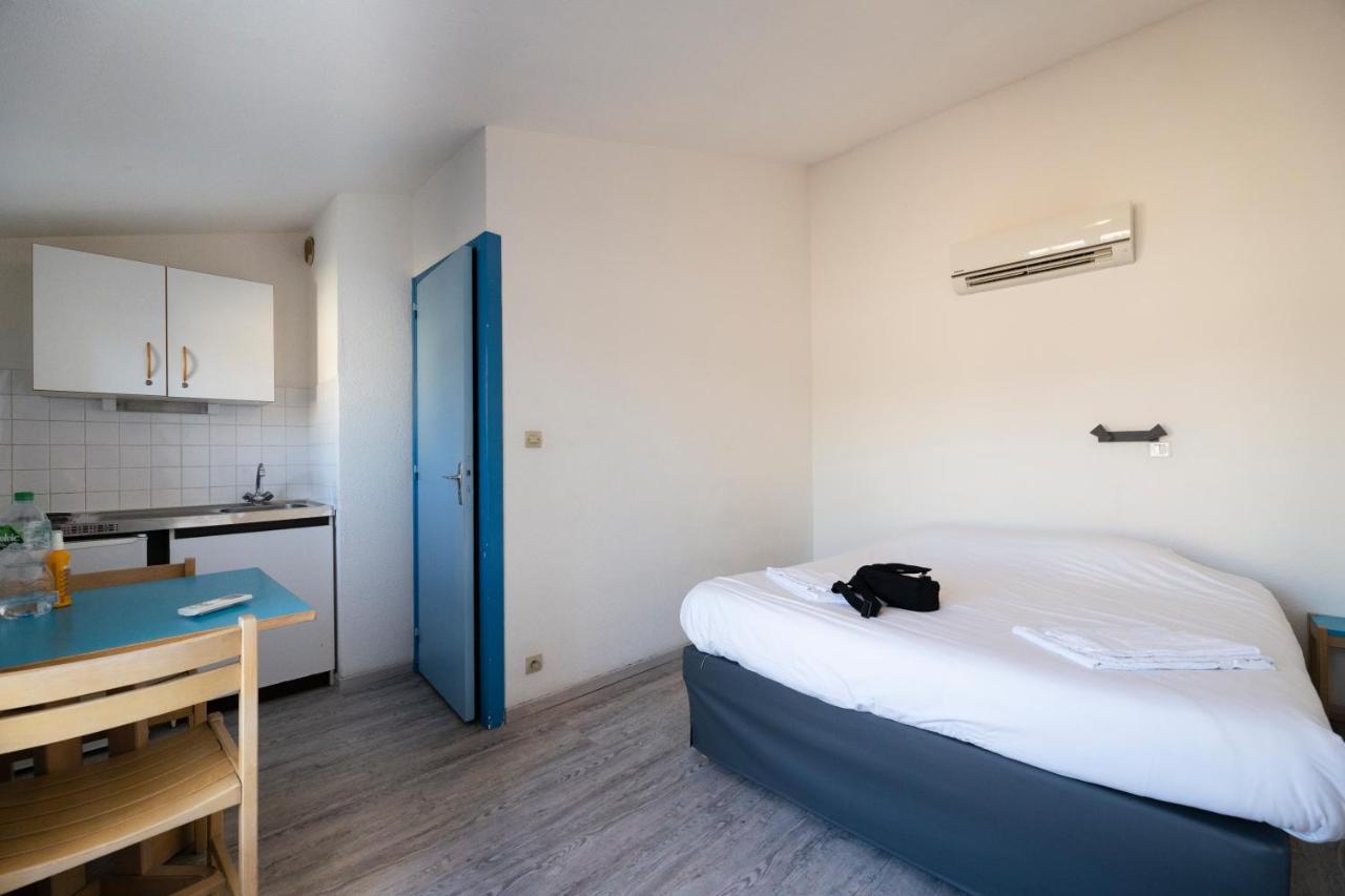 Le Pescadou Aparthotel Martigues Bagian luar foto