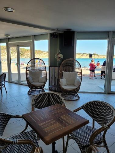 Le Pescadou Aparthotel Martigues Bagian luar foto